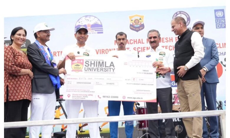 चिट्टा छोड़ो – बेहतर हिमाचल की ओर दौड़ो’ मिनी मैराथन में शिमला यूनिवर्सिटी (एपीजी) की उत्साहपूर्ण भागीदारी