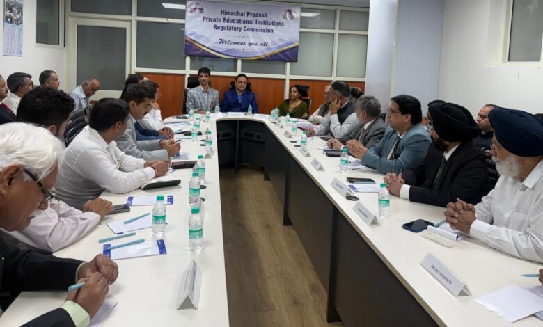 फर्जी डिग्री, परीक्षा में गड़बड़ी और छात्र शिकायतें—निजी विश्वविद्यालयों पर आयोग की पैनी नजर