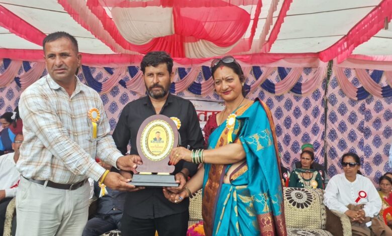 नौहराधार खंड की छात्राओं की खेल कूद प्रतियोगिता का पुनर धार में शुभारंभ