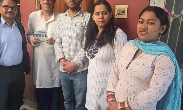 स्वच्छता ही सेवा अभियान के तहत शांतिविहार वार्ड में डोर-टू-डोर जागरूकता अभियान