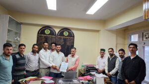तकनीकी कर्मचारियों की समस्याओं के समाधान को प्राथमिकता देने की मांग, अधिकारियों से मिला संघ