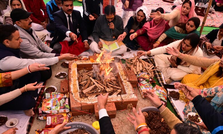 पुलिस एवं विजिलेंस मुख्यालय में दुर्गा माता रानी एवं हनुमान जी के नाम विशाल भंडारे का आयोजन