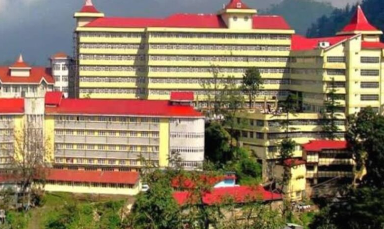 EXCLUSIVE: आईजीएमसी के प्रिंसिपल पर अब चिक्तिसा शिक्षा की अहम  जिम्मेदारी