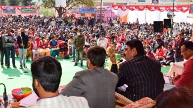 कोरोना संक्रमण के बीच सरकार जनता के द्वार