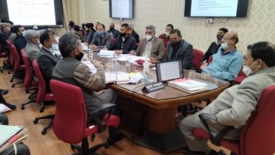 सभी सभाओं के चुनाव हो समय पर: सुरेश भारद्वाज