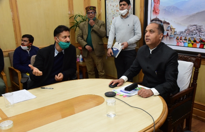 तत्तापानी में फ्लोटिंग रेस्टोरेंट….