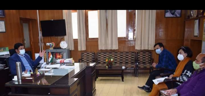 अलर्ट : पड़ोसी राज्य में बढ़ते कोरोना संक्रमण को देखते हुए शिमला में अलर्ट अलर्ट : पड़ोसी राज्य में बढ़ते कोरोना संक्रमण को देखते हुए शिमला में अलर्ट