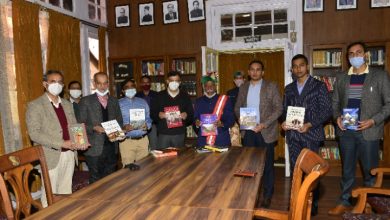 राज भवन में पुस्तकालय एवं सम्मेलन कक्ष का राज भवन में पुस्तकालय एवं सम्मेलन कक्ष का उद्घाटन किया गया