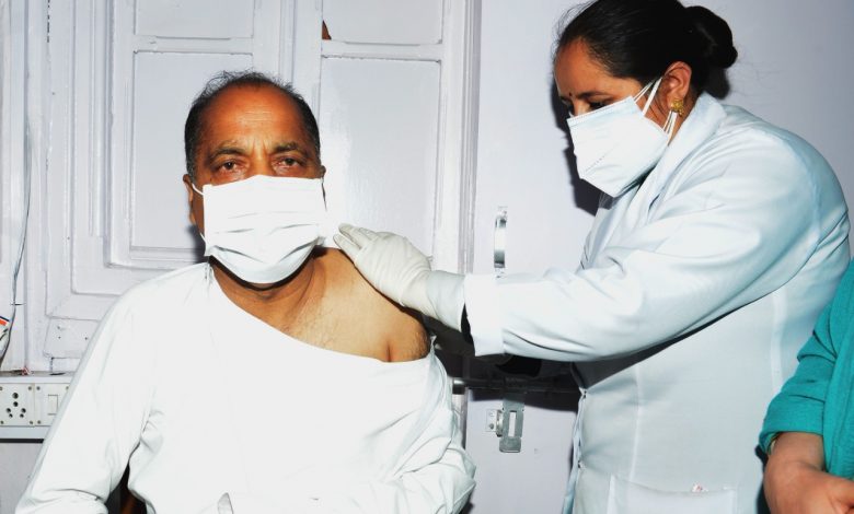 18 वर्ष से अधिक आयु का होने वाला टीकाकरण फ्री