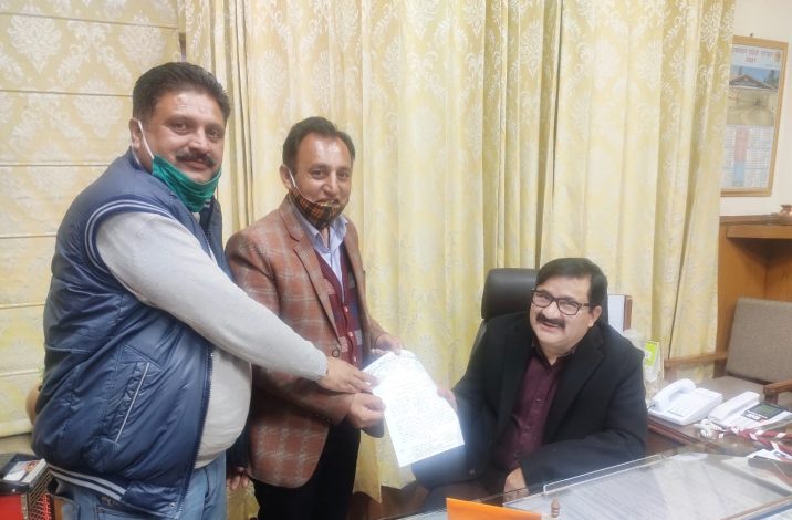 बड़ी खबर : शिक्षा विभाग का घेराव स्थगित, दस दिन का अल्टीमेटम भी जारी