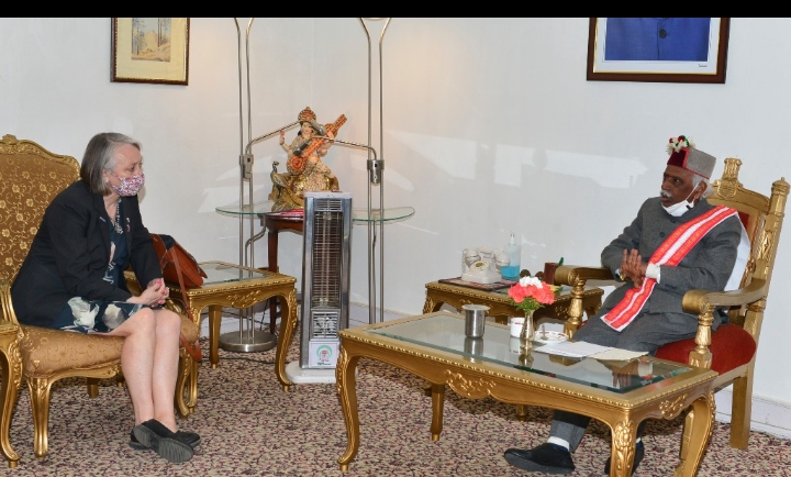 खास खबर : ब्रिटेन में पढ़ेंगे हिमाचल के छात्र, मिलेगी छात्रवृति खास खबर : ब्रिटेन में पढ़ेंगे हिमाचल के छात्र, मिलेगी छात्रवृति