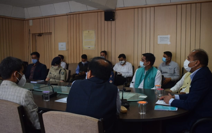 पंचायत के नव-निर्वाचित प्रतिनिधियों को इस वायरस से निपटने के लिए रहना होगा सक्रिय पंचायत के नव-निर्वाचित प्रतिनिधियों को इस वायरस से निपटने के लिए रहना होगा सक्रिय