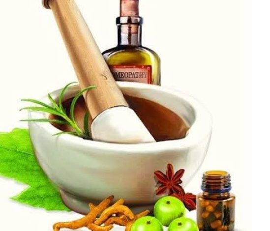 असर विशेष : पहल: आईजीएमसी में कोविड मरीजों के इलाज के लिए आयुर्वेद भी बना सहारा असर विशेष : पहल: आईजीएमसी में कोविड मरीजों के इलाज के लिए आयुर्वेद भी बना सहारा