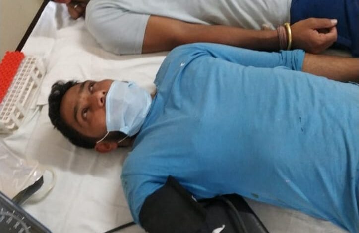 जीवन बचाने के लिए रक्त की एक एक बूंद जुटा रहा उमंग जीवन बचाने के लिए रक्त की एक एक बूंद जुटा रहा उमंग