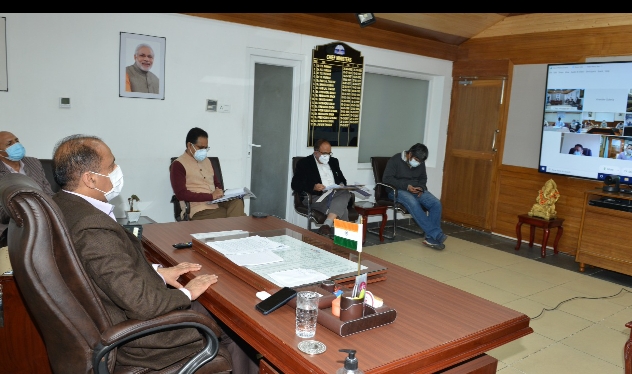 प्रधानमंत्री ने फोन पर लिया  हिमाचल की कोविड की स्थिति का जायजा