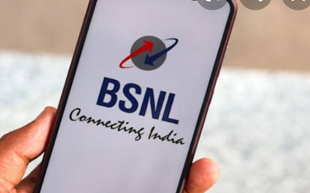 बीएसएनएल ने मुफ्त वैधता विस्तार व कॉलिंग सुविधा दी                             