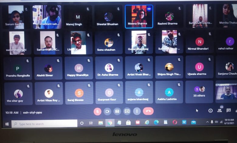 कोविड काल  में मानसिक सहयोग जरूरी कोविड काल  में मानसिक सहयोग जरूरी