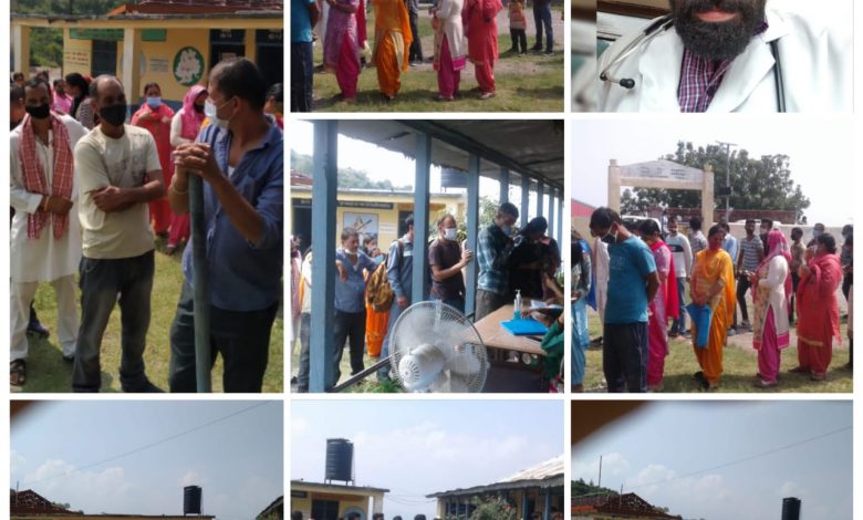 चनावग में कोविड वेक्सीन लगाने उमड़ी भीड़: 18 से 44 उम्र के 252 लोगों ने लगाए टीके चनावग में कोविड वेक्सीन लगाने उमड़ी भीड़: 18 से 44 उम्र के 252 लोगों ने लगाए टीके