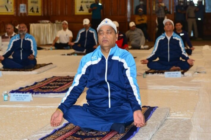 आज योगमय हुआ हिमाचल..