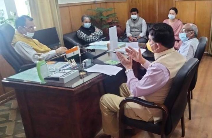 मंत्री ने सेब सीजन में विपणन, यातायात संचालन की समुचित व्यवस्था के दिए निर्देश मंत्री ने सेब सीजन में विपणन, यातायात संचालन की समुचित व्यवस्था के दिए निर्देश