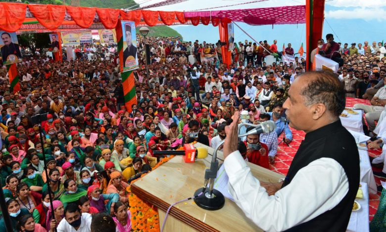 मुख्यमंत्री ने पच्छाद विधानसभा क्षेत्र में किए 315 करोड़ रुपये के लोकार्पण व शिलान्यास