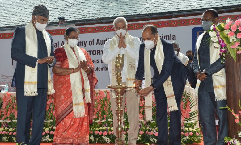 राष्ट्रपति ने कहा” 18 महीने देश के लिए बहुत ही कठिन रहे हैं। COVID-19 महामारी के कारण अर्थव्यवस्था बुरी तरह प्रभावित”