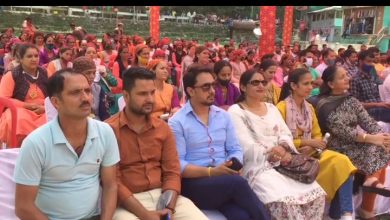 आनी में हजारों लोगों ने देखा वैक्सीन संवाद कार्यक्रम