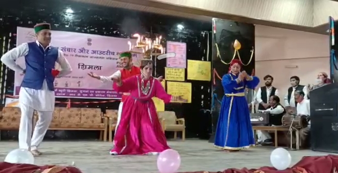 पोषण माह और कोरोना टीकाकरण पर निबंध और पेंटिंग प्रतियोगिता से जनता होगी जागरूक पोषण माह और कोरोना टीकाकरण पर निबंध और पेंटिंग प्रतियोगिता से जनता होगी जागरूक