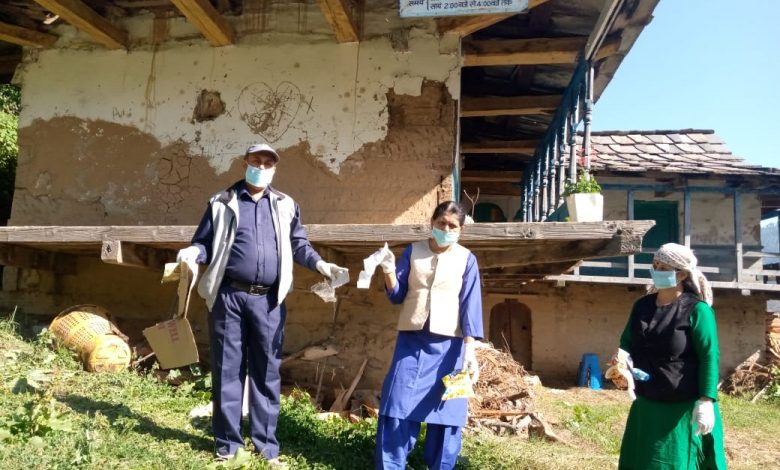 आयुर्वेदिक स्वास्थ्य केंद्र ने अपने अपने संस्थानों में की सफाई आयुर्वेदिक स्वास्थ्य केंद्र ने अपने अपने संस्थानों में की सफाई