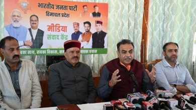 अगर वीरभद्र सिंह ज़िंदा होते तो कांग्रेस से ऐसे दुर्भाग्यपूर्ण बयान ना आते 