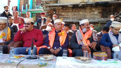 मुख्यमंत्री ने मलाणा के प्रत्येक प्रभावित परिवारों को 1.5 लाख रुपये देने की घोषणा की मुख्यमंत्री ने मलाणा के प्रत्येक प्रभावित परिवारों को 1.5 लाख रुपये देने की घोषणा की