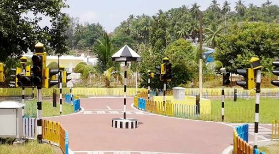 खास खबर: आरटीओ ऊना में स्थापित होगा पहला आदर्श बाल यातायात पार्क खास खबर: आरटीओ ऊना में स्थापित होगा पहला आदर्श बाल यातायात पार्क