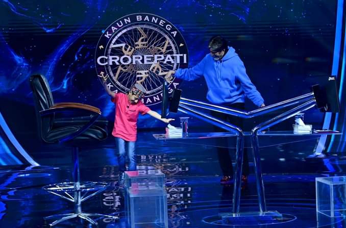 EXCLUSIVE: .. बेटे ने हमें सदी के महानायक से मिलवा दिया EXCLUSIVE: .. बेटे ने हमें सदी के महानायक से मिलवा दिया