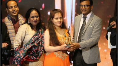 मुस्कान नेगी का गीत और ब्रेल लिपि में लिखा गया मुस्कान का भाषण सुनकर राज्यपाल हो गए थे प्रभावित