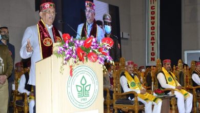 युवा विज्ञानियों से आग्रह वे विश्वविद्यालय द्वारा स्थापित उच्च मानकों पर खरा उतरने का करें प्रयास युवा विज्ञानियों से आग्रह वे विश्वविद्यालय द्वारा स्थापित उच्च मानकों पर खरा उतरने का करें प्रयास