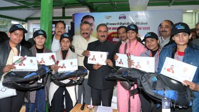 पहल : सरकारी स्कूलों के 50 मेधावी विद्यार्थी विदेश भ्रमण के लिए किए रवाना पहल : सरकारी स्कूलों के 50 मेधावी विद्यार्थी विदेश भ्रमण के लिए किए रवाना