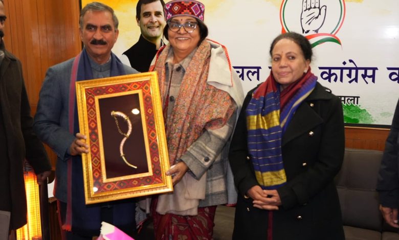 मुख्यमंत्री ने कांग्रेस प्रभारी रजनी पाटिल से भेंट की मुख्यमंत्री ने कांग्रेस प्रभारी रजनी पाटिल से भेंट की