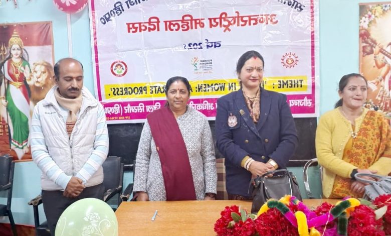 राष्ट्र एवं समाज सेवा में आंगनबाड़ी कार्यकर्ताओं का अहम योगदान :- मधु पुंडीर राष्ट्र एवं समाज सेवा में आंगनबाड़ी कार्यकर्ताओं का अहम योगदान :- मधु पुंडीर