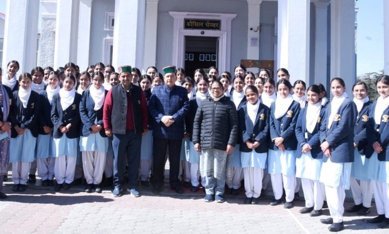 भारत की संसदीय प्रणाली मजबूत, हमारा देश भी महान: कुलदीप पठानियां भारत की संसदीय प्रणाली मजबूत, हमारा देश भी महान: कुलदीप पठानियां