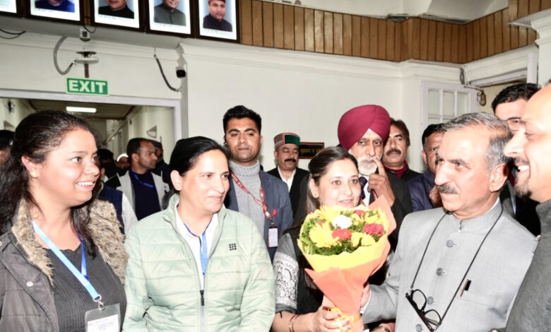 सीएम सुक्खू से हिमाचल डिजिटल वेब मीडिया एडिटर्स एसोसिएशन ने की मुलाकात