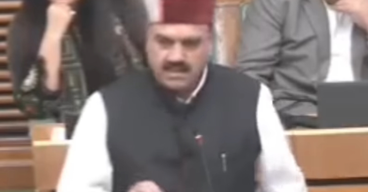 विधानसभा में पत्रकारों का मजाक उड़ानें पर भड़कीं हिमाचल प्रदेश युनियन आफ जर्नलिस्ट विधानसभा में पत्रकारों का मजाक उड़ानें पर भड़कीं हिमाचल प्रदेश युनियन आफ जर्नलिस्ट