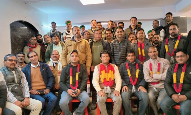 जलशक्ति विभाग पम्प अटेंडेंट एसोसिएशन की राज्य कार्यकारिणी के त्रेयवार्षिक चुनाव संपन्न जलशक्ति विभाग पम्प अटेंडेंट एसोसिएशन की राज्य कार्यकारिणी के त्रेयवार्षिक चुनाव संपन्न