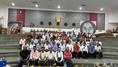 प्राथमिक स्तर पर बच्चों के साथ कैसा व्यवहार किया जाए, जिससे वे जीवन में सफल हो सकें