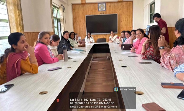 आर.के.एम.वी. शिमला, की ओल्ड स्टूडेन्टस एसोशियेशन की हुई सामान्य मीटिंग