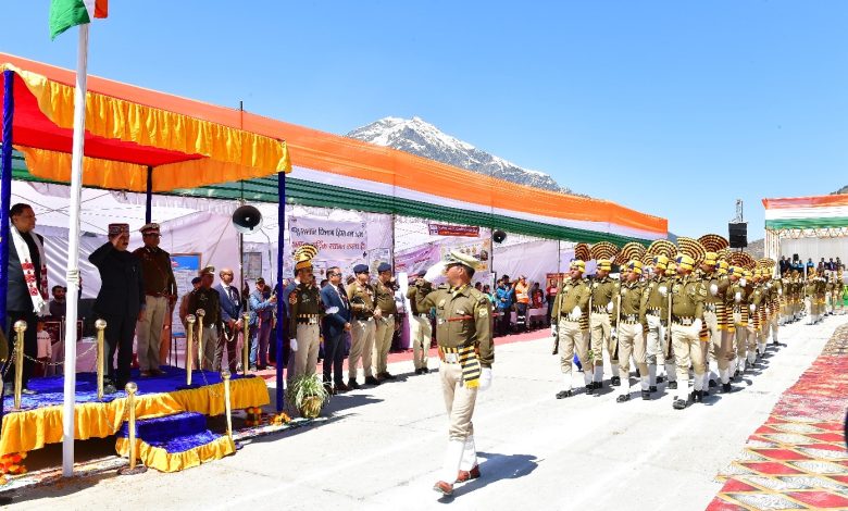 पांगी बना प्रदेश का पहला प्राकृतिक खेती उप-मण्डल, जौ पर 60 रुपये एमएसपी की घोषणा