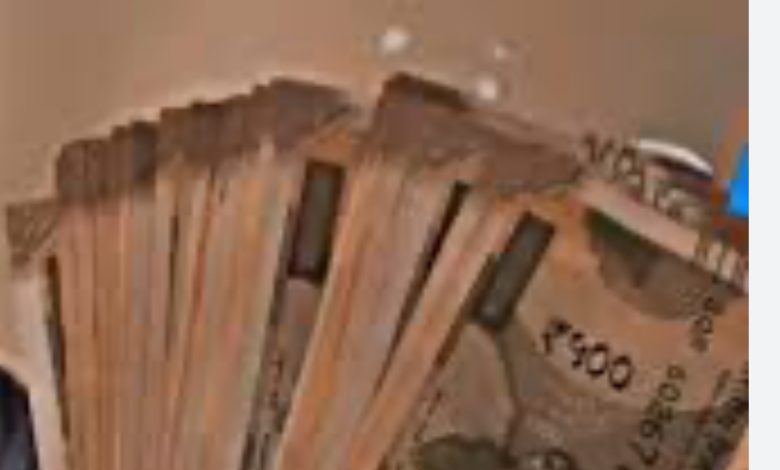 सेवानिवृत्त सैनिकों और उनकी विधवाओं की वित्तीय सहायता में वृद्धि