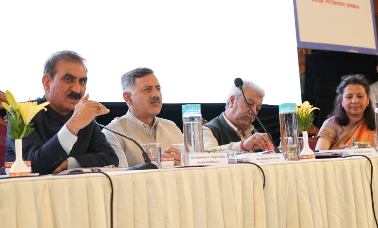 बड़ी खबर: नर्सों की भर्ती में कोरोना वारियर्स को प्राथमिकता देगी सरकारः सीएम