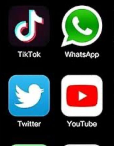 असर संपादकीय: रील का मायाजाल असर संपादकीय: रील का मायाजाल