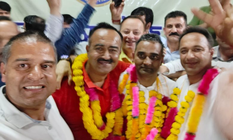 प्रवक्ता संघ सिरमौर को शीघ्र मिलेगा नया जिला अध्यक्ष प्रवक्ता संघ सिरमौर को शीघ्र मिलेगा नया जिला अध्यक्ष