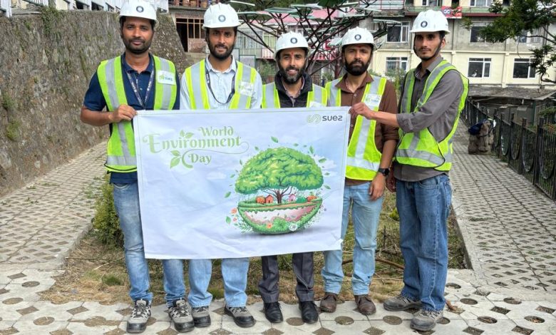 विश्व पर्यावरण दिवस पर SUEZ शिमला की अनूठी पहल, पर्यटकों को किया स्वच्छता के प्रति जागरूक विश्व पर्यावरण दिवस पर SUEZ शिमला की अनूठी पहल, पर्यटकों को किया स्वच्छता के प्रति जागरूक